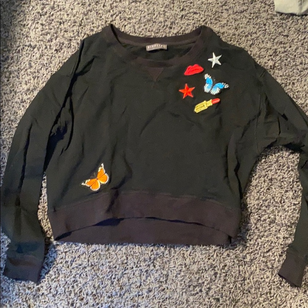 Sweatshirt